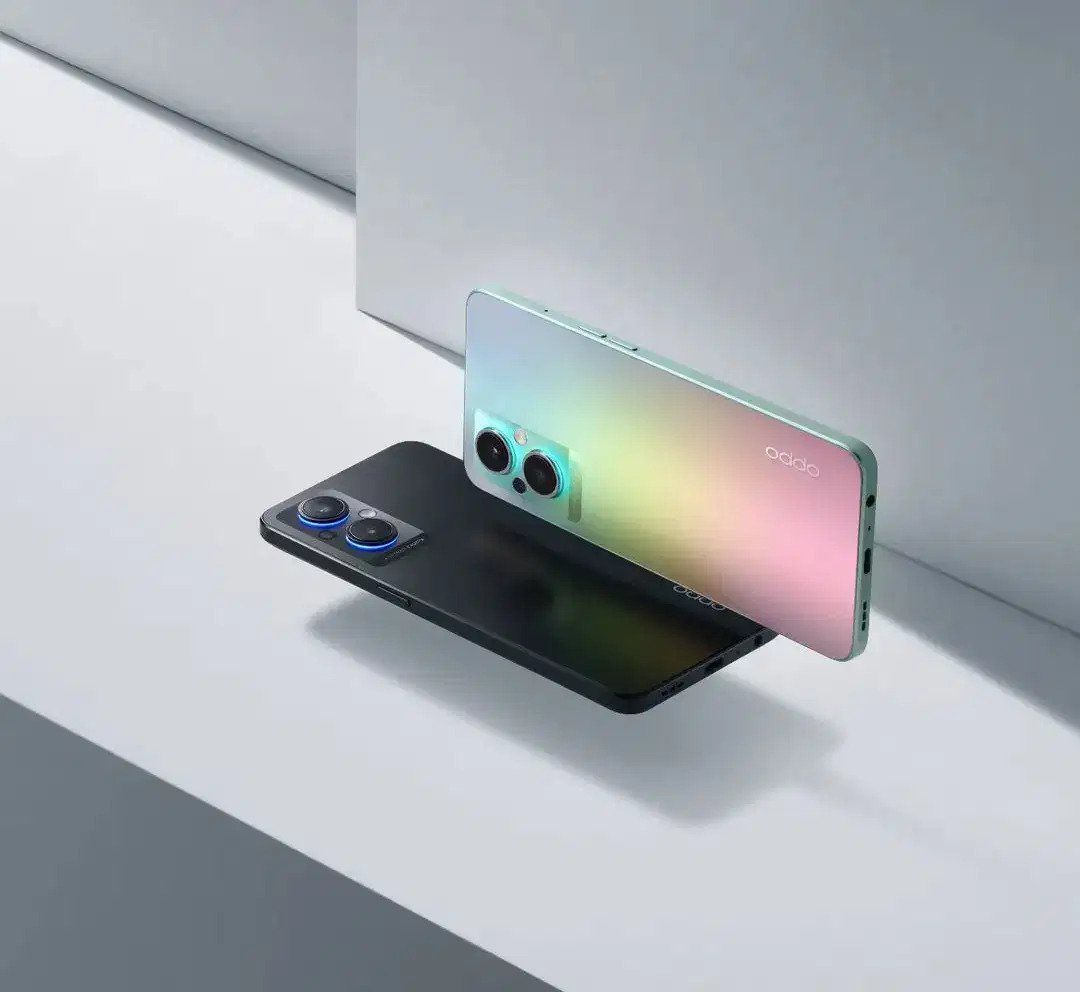 สมาร์ทโฟน ยี่ห้อ Oppo Reno 7Z 5G ถ่ายเซลฟี่สวยเป็นธรรมชาติ